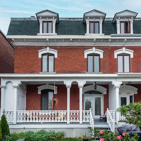Centennial 6-Bedroom Waterfront Palace Sleeps 14 モントリオール エクステリア 写真